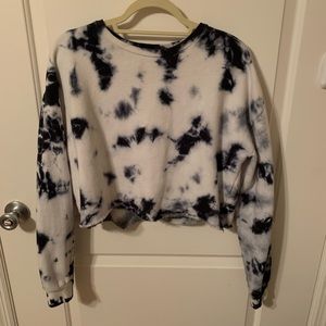 cropped tie dye sweatshirt